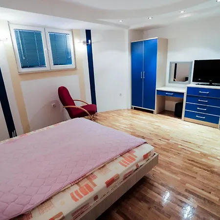Apartament Buleski Апартаменты